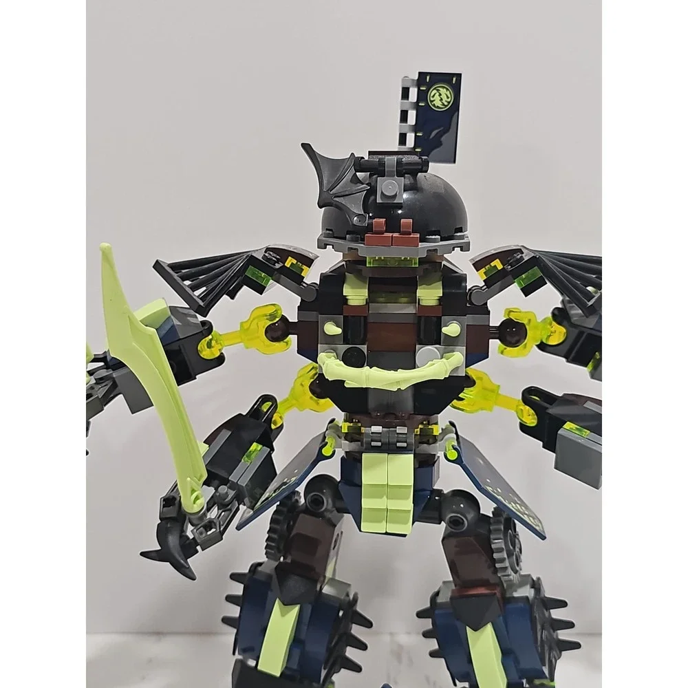 LEGO NINJAGO 70737 Titan Mech Battle With 1 Minifigure (Retired 2015)